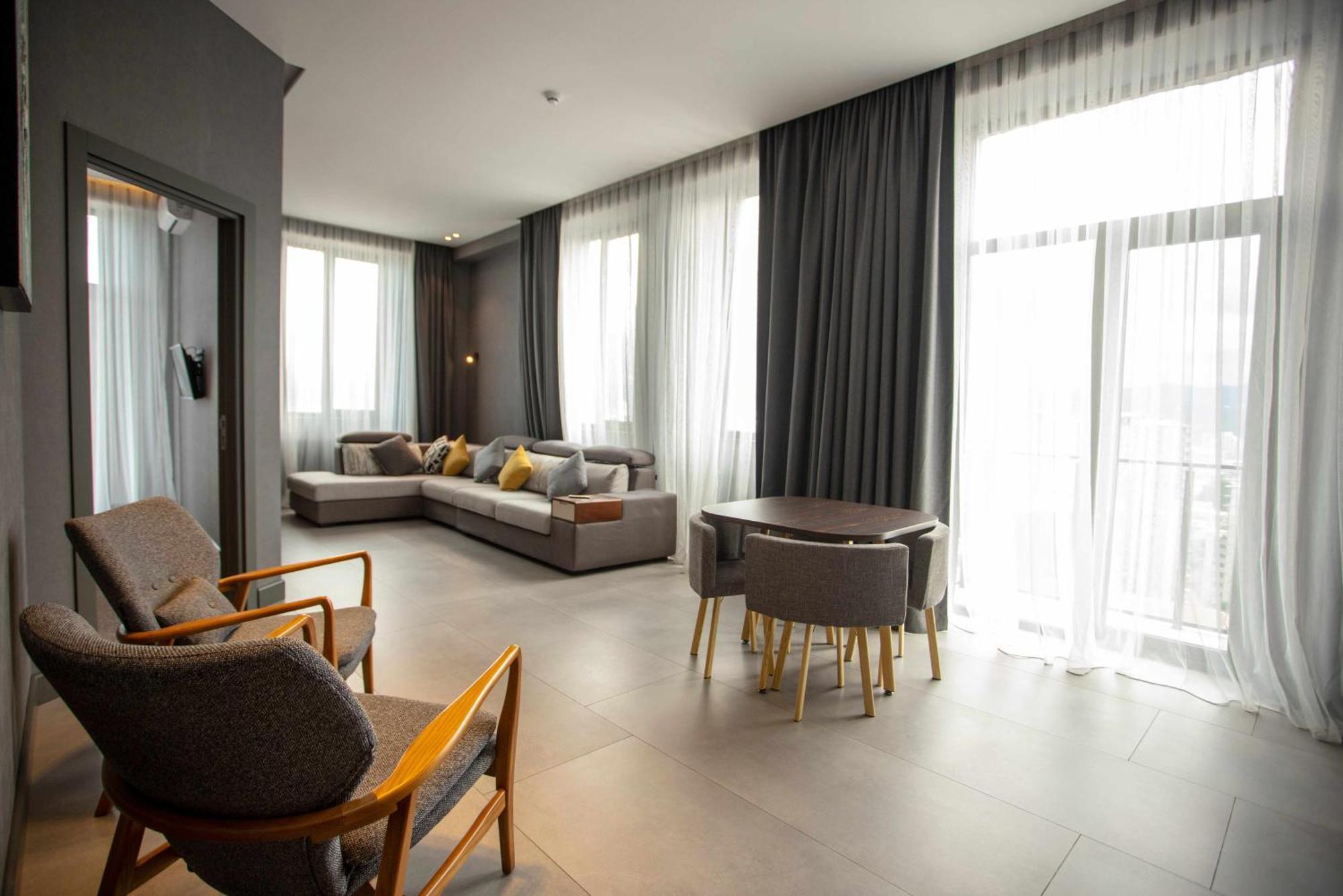 Gumbati Apart Hotel Batumi Eksteriør bilde
