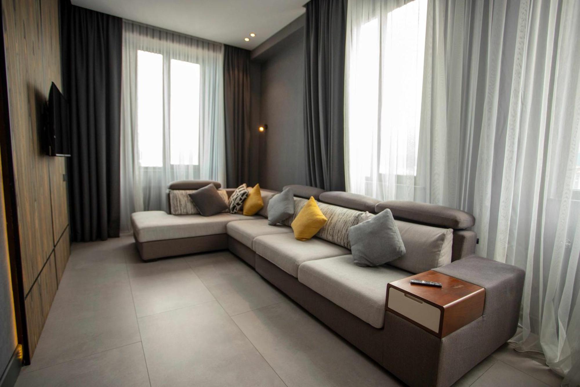 Gumbati Apart Hotel Batumi Eksteriør bilde